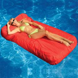 Sunsoft&trade; Inflatable Pool Mattress