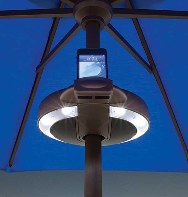 Features iPod docking!