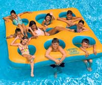 Inflatable Labyrinth Island Pool Float